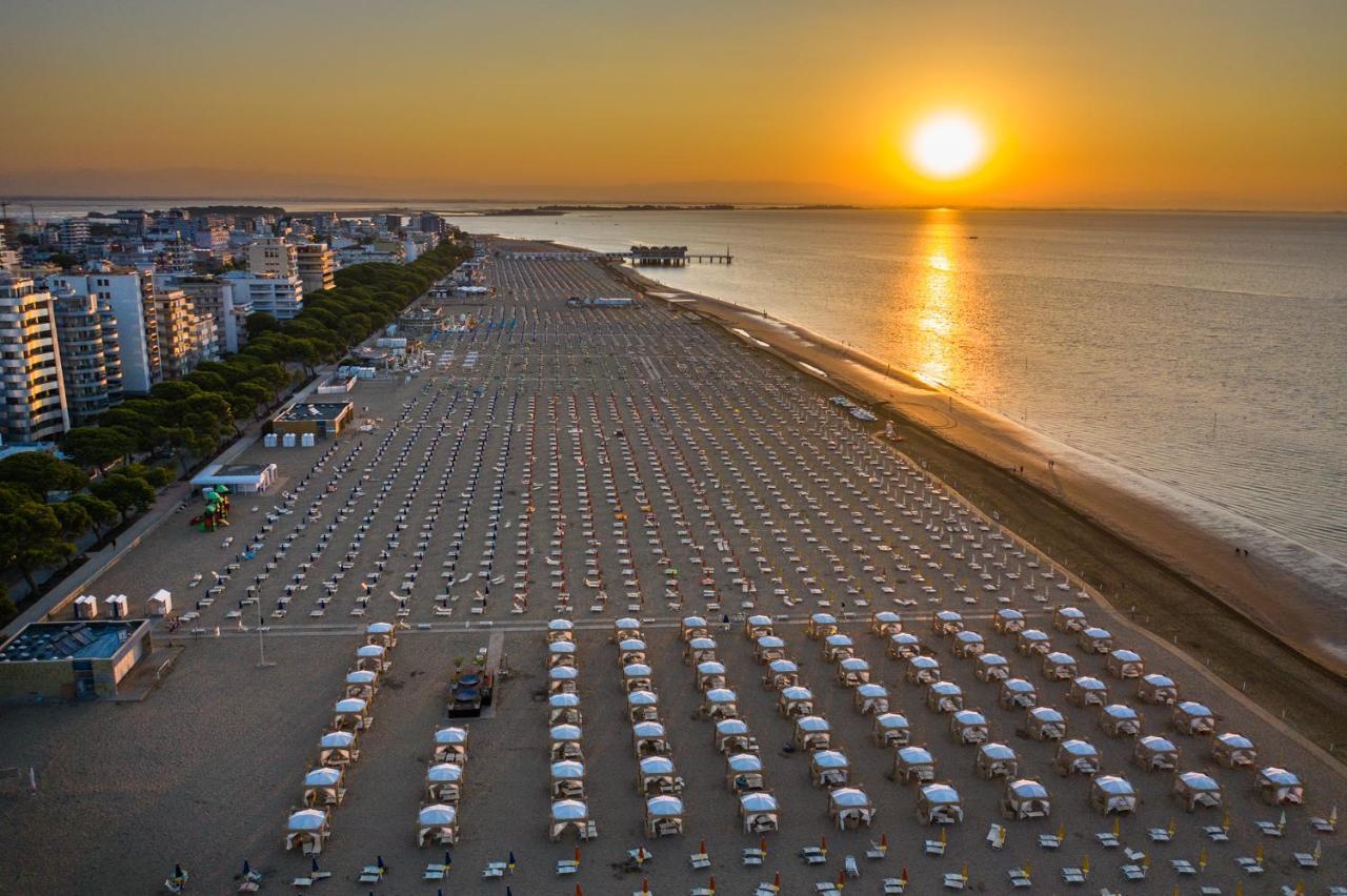 Appartamenti Dal Moro Lignano Sabbiadoro Buitenkant foto